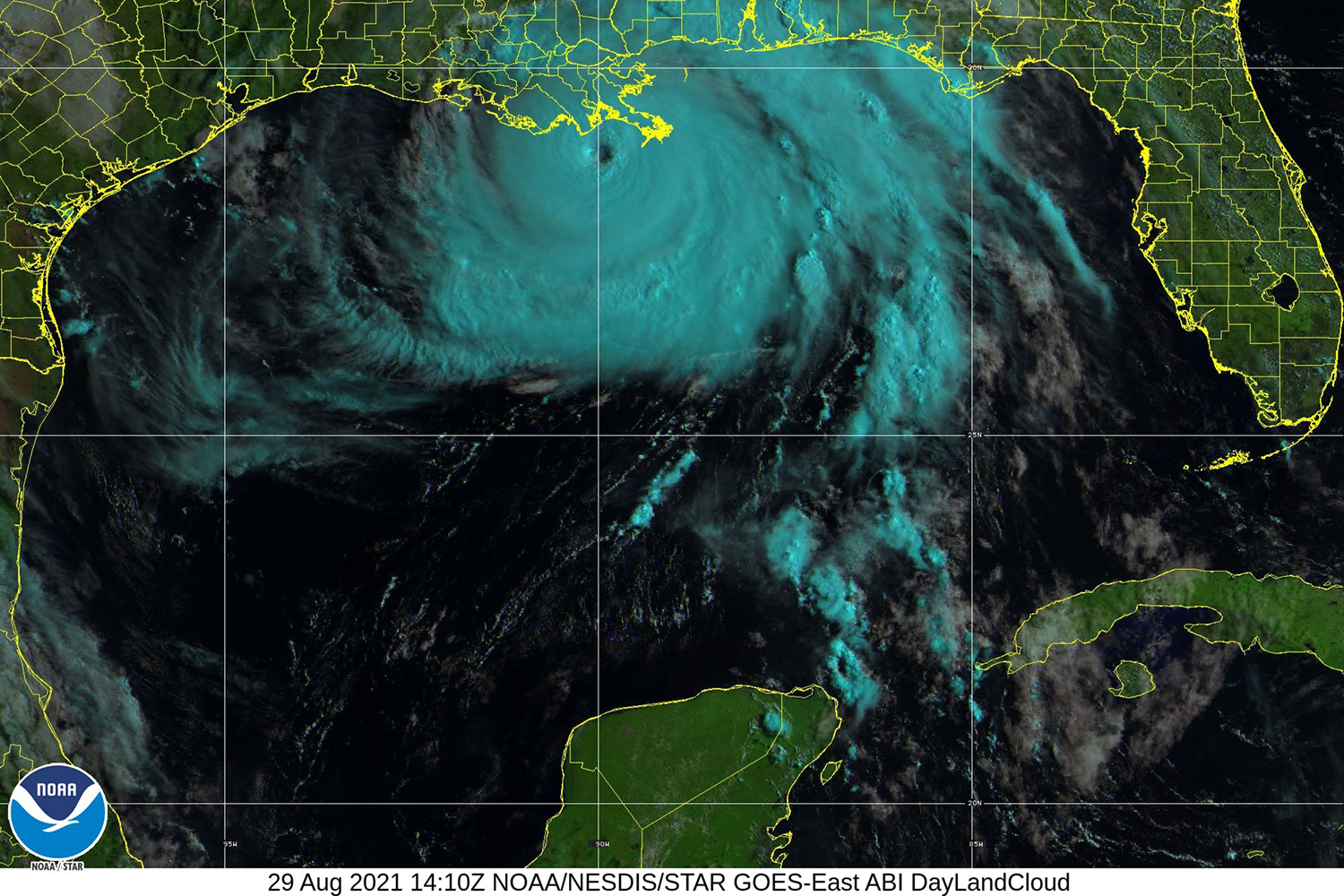 NOAA_HurricaneIda_GOES16-ABI-FL-DayLandCloud